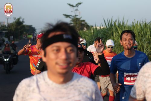 Race photo from Kediri Half Marathon 2024
