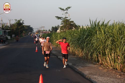 Race photo from Kediri Half Marathon 2024