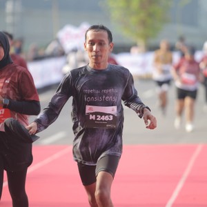 Race photo from KEDIRI HALF MARATHON 2026