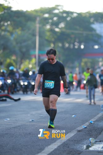 Race photo from Isoplus Run 2024 Surabaya