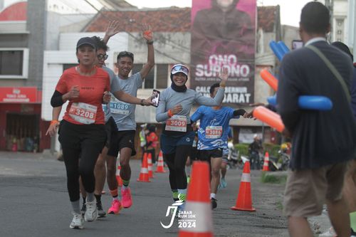 Race photo from Jabar Run 10K 2024