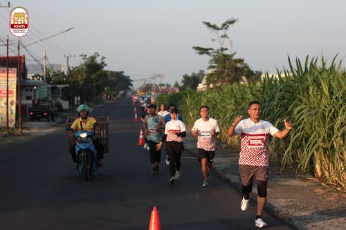 Race photo from Kediri Half Marathon 2024