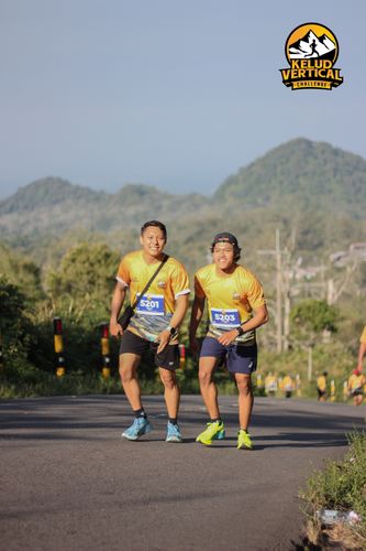 Race photo from Kelud Vertical Challenge 2024