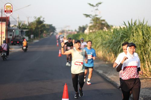 Race photo from Kediri Half Marathon 2024