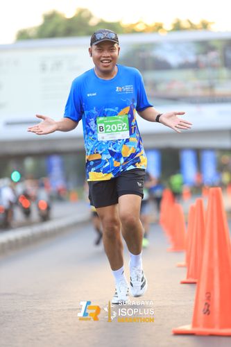 Race photo from SURABAYA ISOPLUS MARATHON 2025