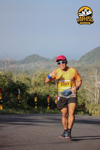 Race photo from Kelud Vertical Challenge 2024