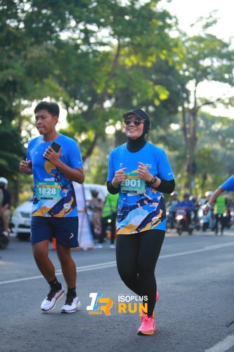 Race photo from Isoplus Run 2024 Surabaya