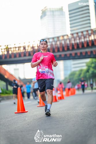 Race photo from Smartfren Run 2025 
