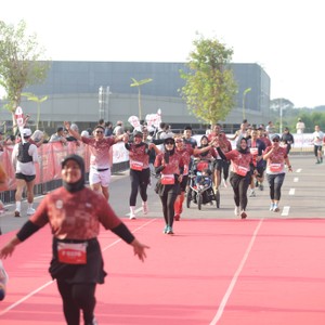 Race photo from KEDIRI HALF MARATHON 2026