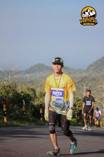 Race photo from Kelud Vertical Challenge 2024