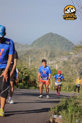 Race photo from Kelud Vertical Challenge 2024