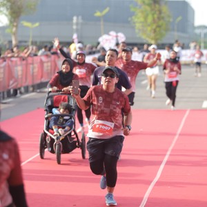 Race photo from KEDIRI HALF MARATHON 2026