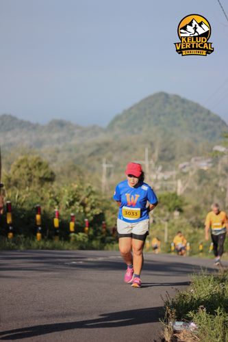 Race photo from Kelud Vertical Challenge 2024