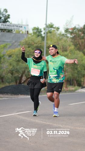Race photo from Arutmin Borneo Run 2024