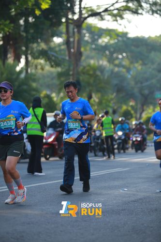 Race photo from Isoplus Run 2024 Surabaya