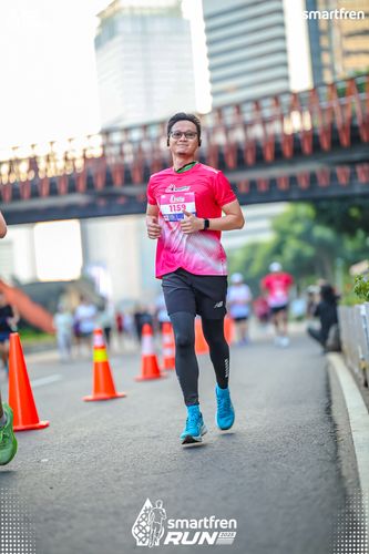 Race photo from Smartfren Run 2025 