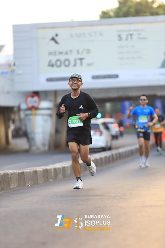 Race photo from SURABAYA ISOPLUS MARATHON 2025