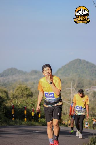 Race photo from Kelud Vertical Challenge 2024