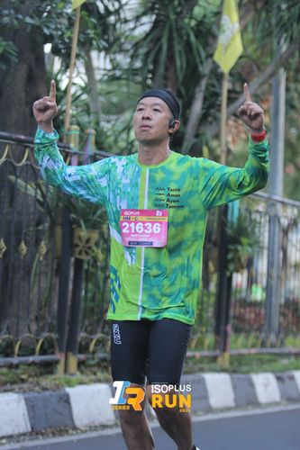 Race photo from Isoplus Run 2024 Surabaya