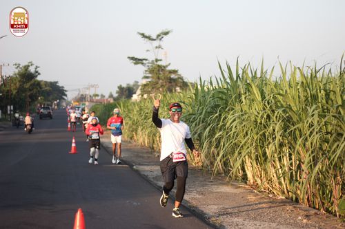 Race photo from Kediri Half Marathon 2024