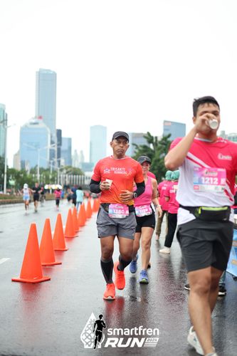 Race photo from Smartfren Run 2024