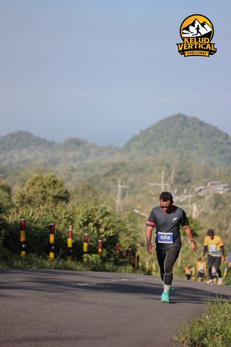 Race photo from Kelud Vertical Challenge 2024