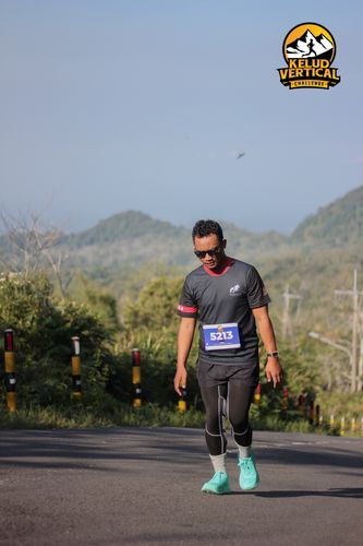 Race photo from Kelud Vertical Challenge 2024