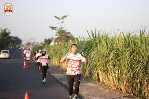 Race photo from Kediri Half Marathon 2024