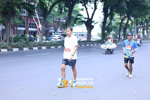Race photo from SURABAYA ISOPLUS MARATHON 2025