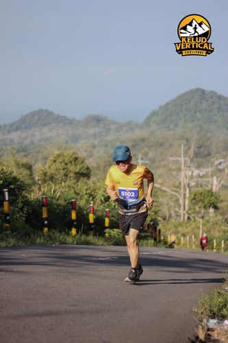 Race photo from Kelud Vertical Challenge 2024