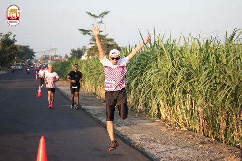 Race photo from Kediri Half Marathon 2024