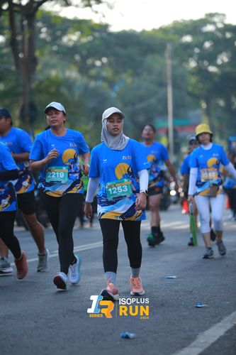 Race photo from Isoplus Run 2024 Surabaya