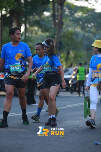 Race photo from Isoplus Run 2024 Surabaya
