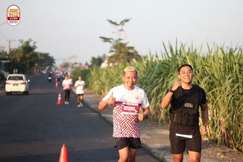 Race photo from Kediri Half Marathon 2024