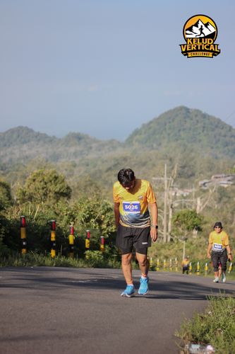 Race photo from Kelud Vertical Challenge 2024