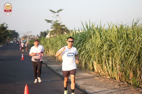 Race photo from Kediri Half Marathon 2024