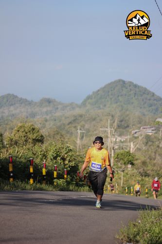 Race photo from Kelud Vertical Challenge 2024