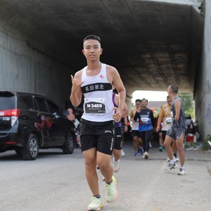 Race photo from KEDIRI HALF MARATHON 2026