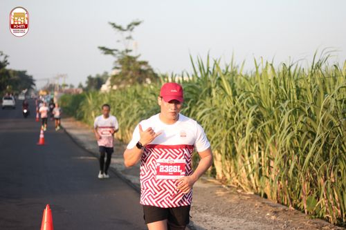 Race photo from Kediri Half Marathon 2024