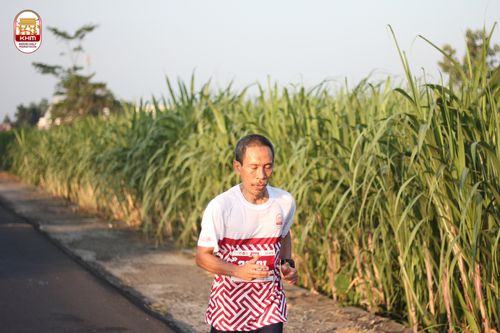 Race photo from Kediri Half Marathon 2024