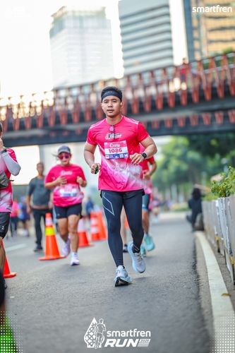 Race photo from Smartfren Run 2025 