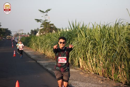 Race photo from Kediri Half Marathon 2024