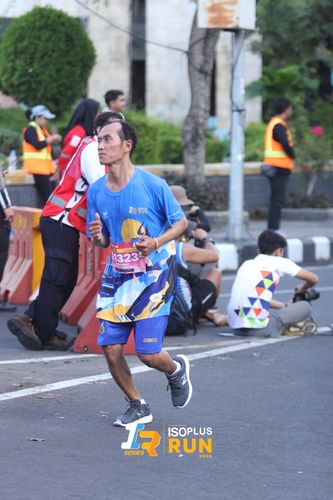 Race photo from Isoplus Run 2024 Surabaya