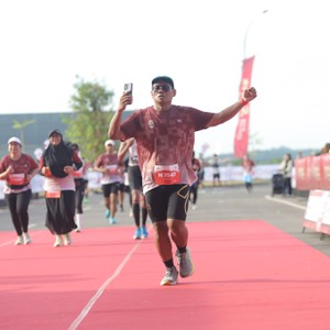 Race photo from KEDIRI HALF MARATHON 2026