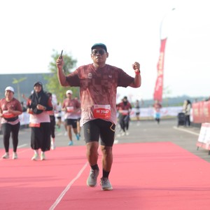 Race photo from KEDIRI HALF MARATHON 2026