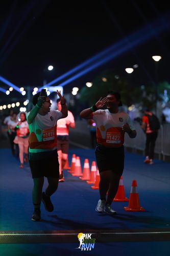 Race photo from PIK NITE RUN 2025