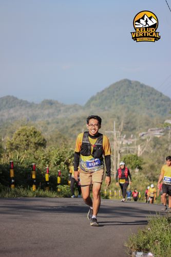 Race photo from Kelud Vertical Challenge 2024