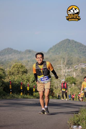 Race photo from Kelud Vertical Challenge 2024