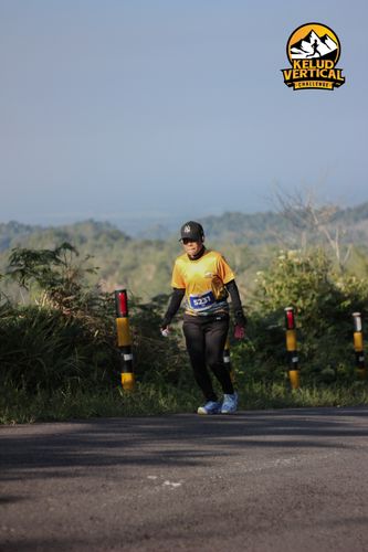 Race photo from Kelud Vertical Challenge 2024
