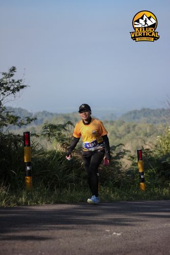 Race photo from Kelud Vertical Challenge 2024